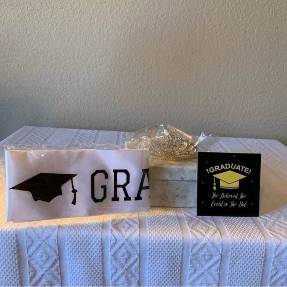 NIB Graduate Tierra RoseGold‎ With Rhinestones Grad includes Graduate Stash